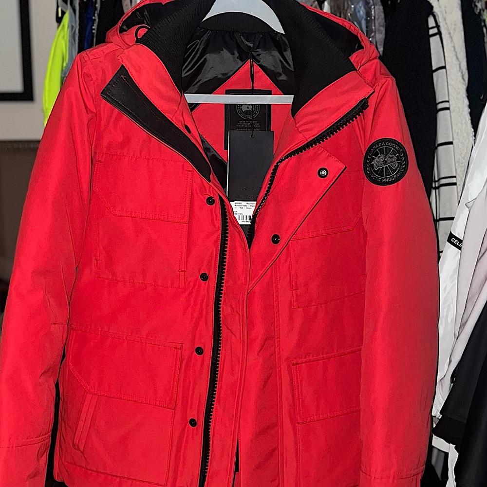 Men’s Canadian goose jacket